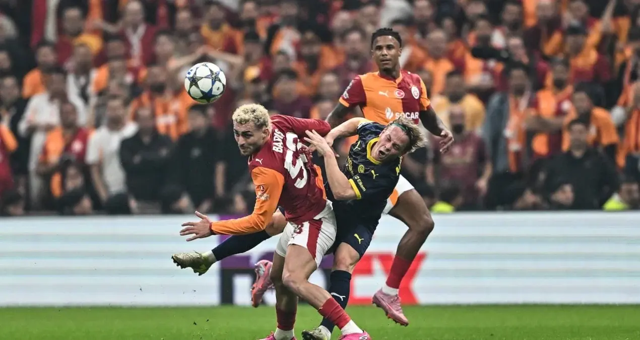 Barış Alperə "Qalatasaray" azarkeşlərindən sərt etiraz